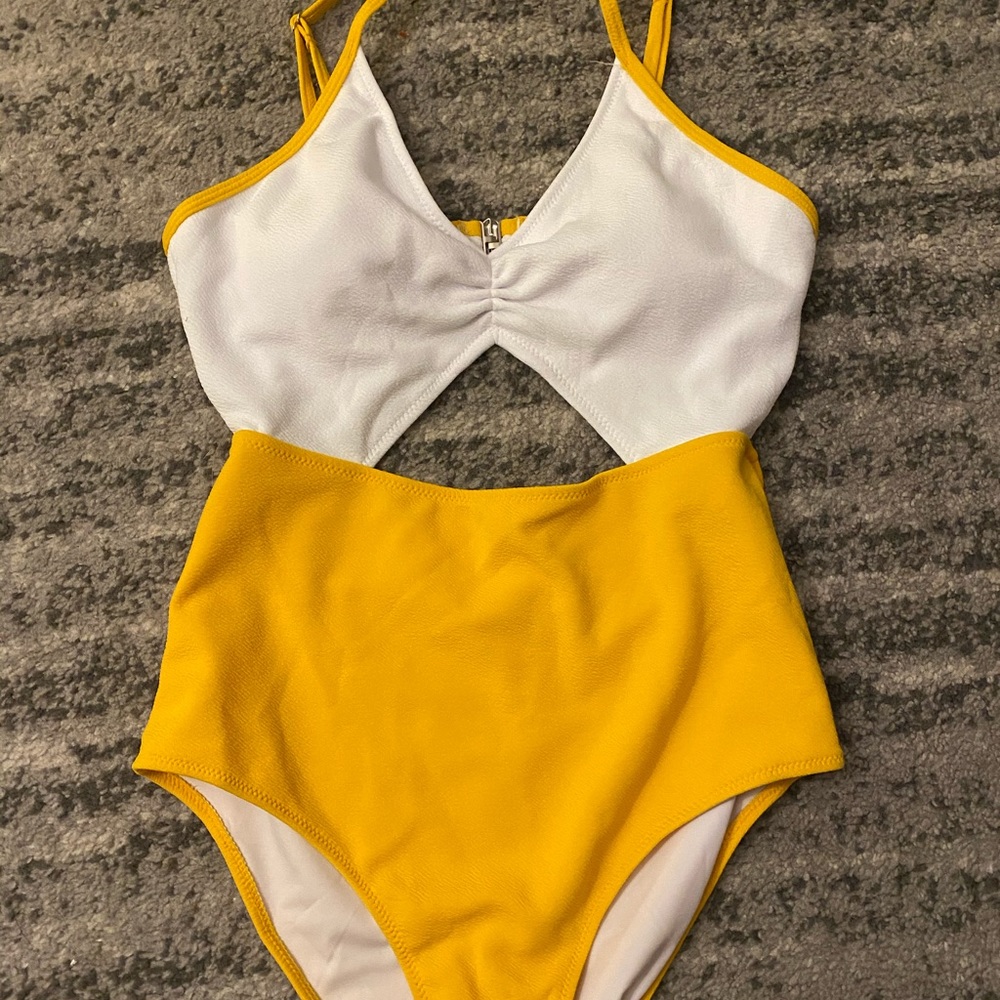 Cupshe one piece